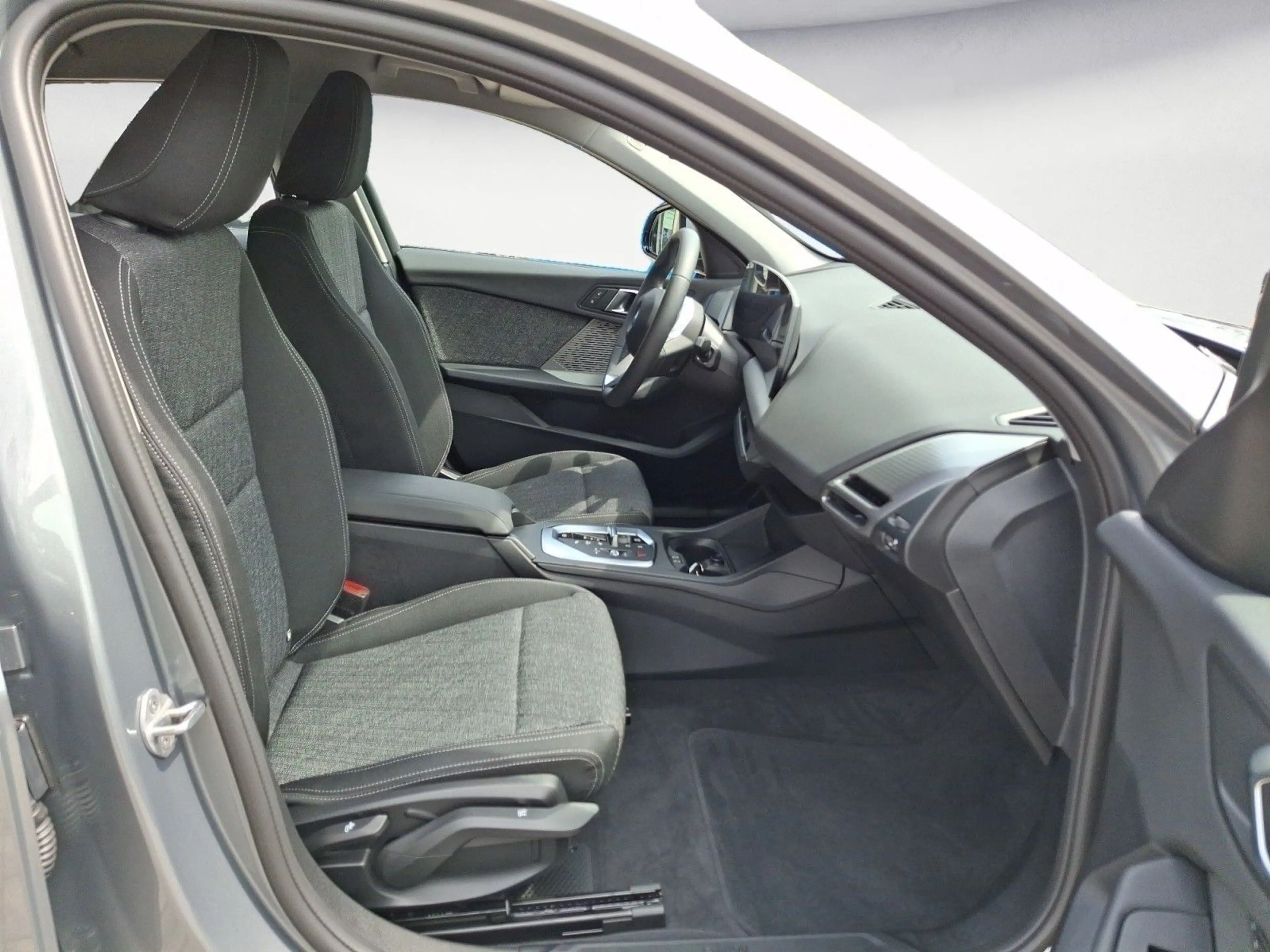 BMW 120 Steptronic Premium Paket 18' Komfortzugang — photo 9