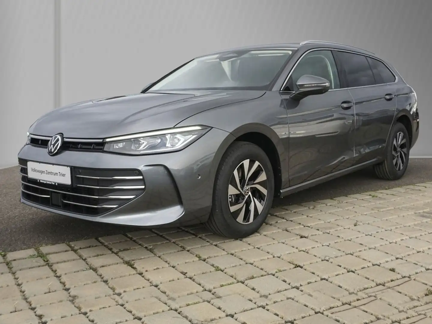 Volkswagen Passat Variant 2,0 TDI 7-Gang-DSG Business Grau - 2