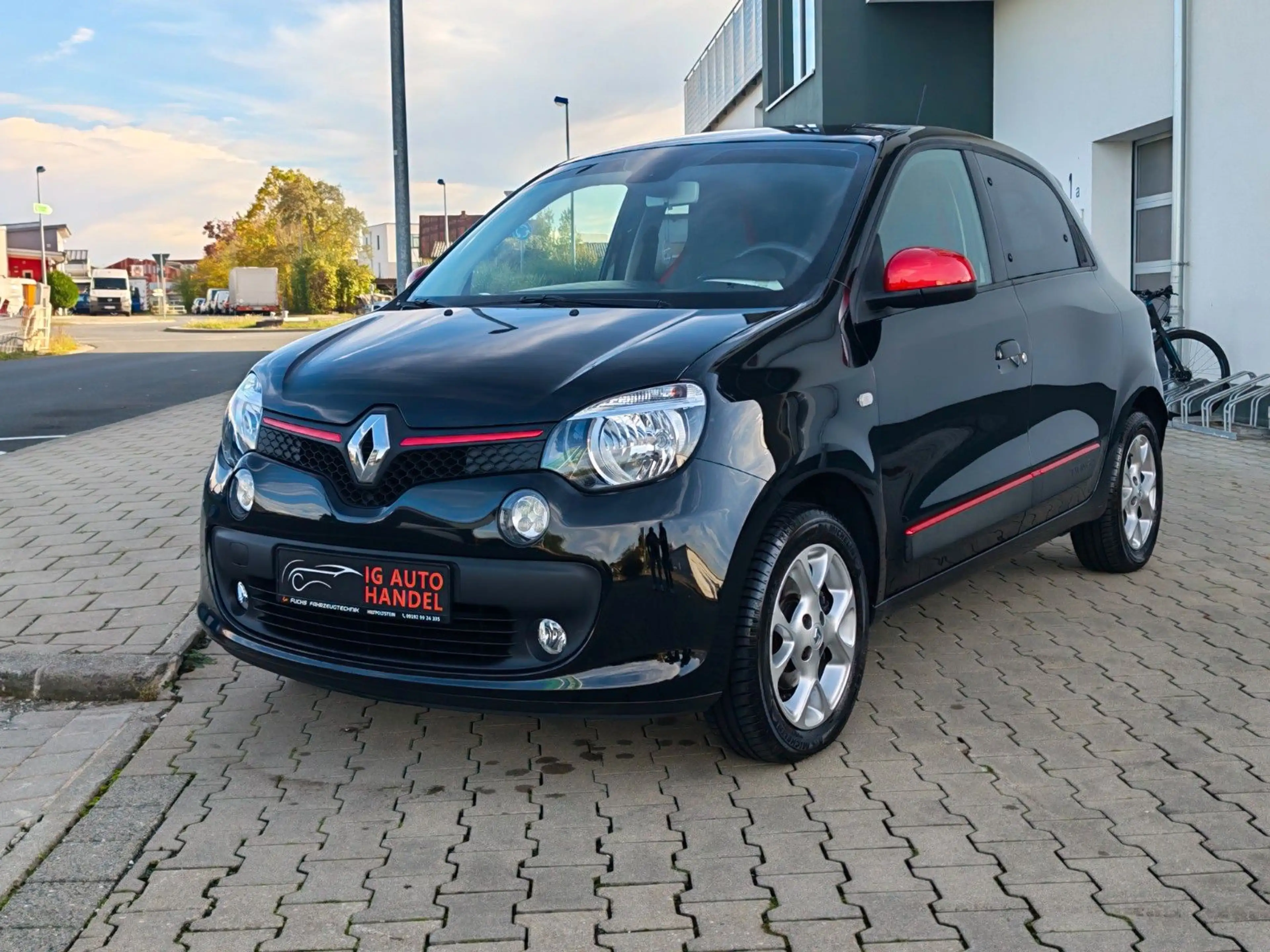 Renault Twingo Intens Tempomat TÜV+Service Neu Garantie — photo 6