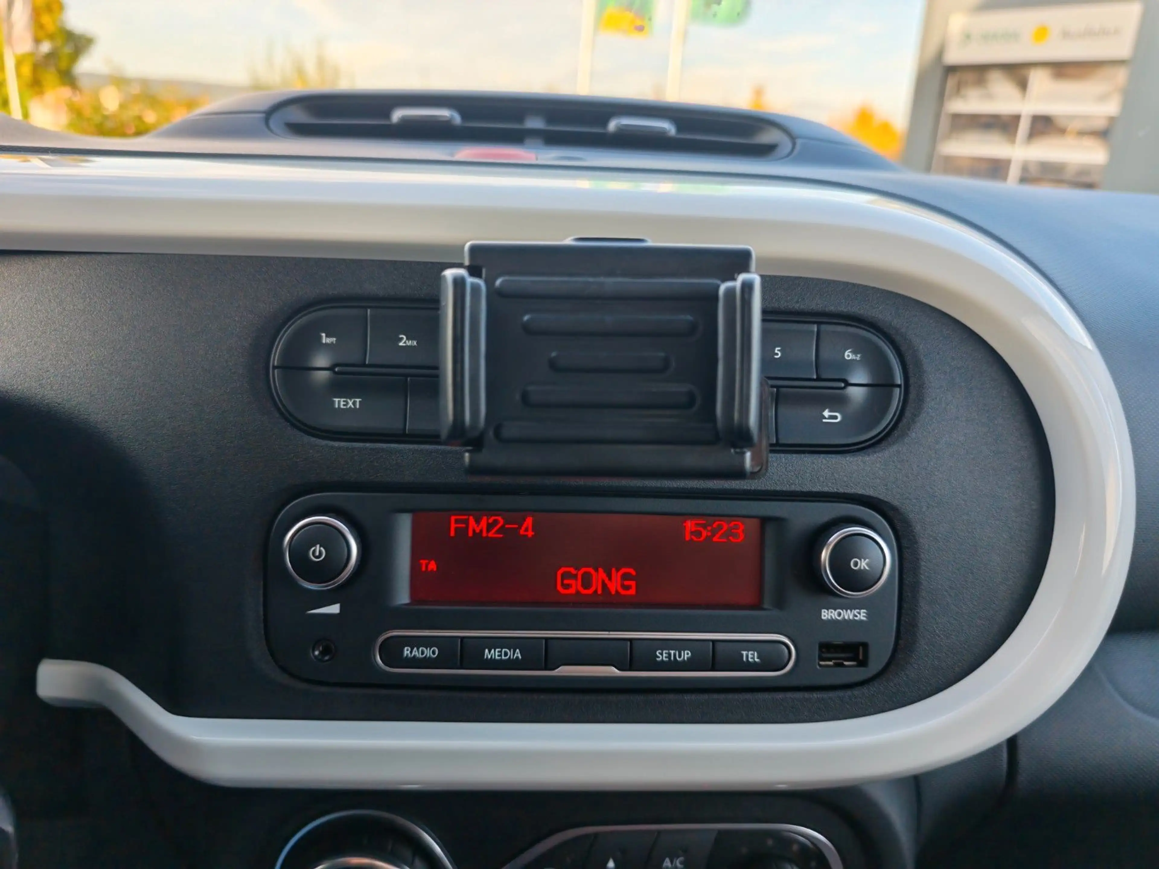Renault Twingo Intens Tempomat TÜV+Service Neu Garantie — photo 15