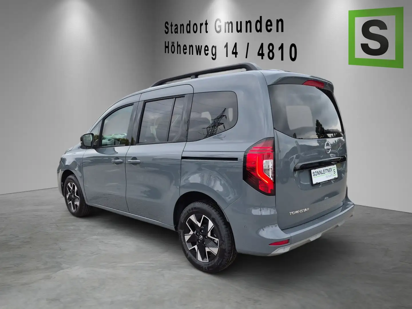 Nissan Townstar TOWNSTAR Tekna 1.3 DIG-T 130 6MT Kombi L1 Grau - 2