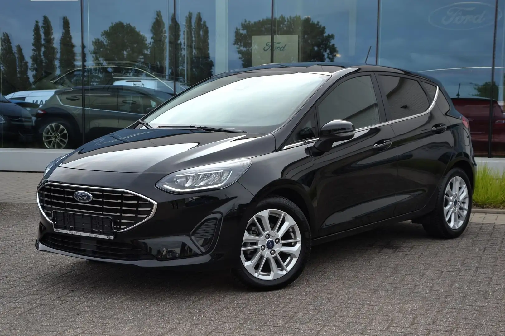 Ford Fiesta EcoBoost mHEV Titanium - 1