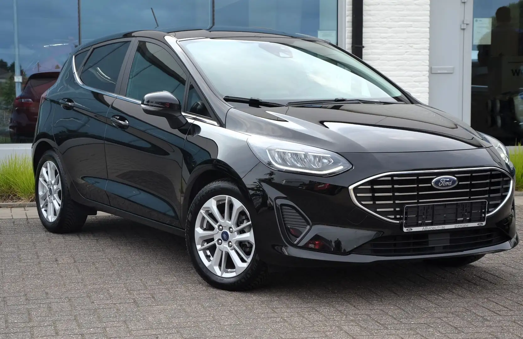 Ford Fiesta EcoBoost mHEV Titanium - 2