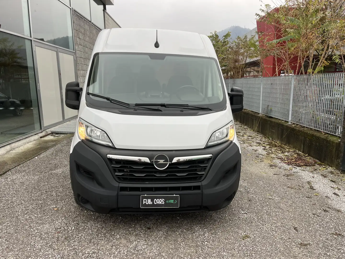 Opel Movano MOVANO 35 2.2 blueHDI 140S&S L3H2 FURGONE EDITION Weiß - 2