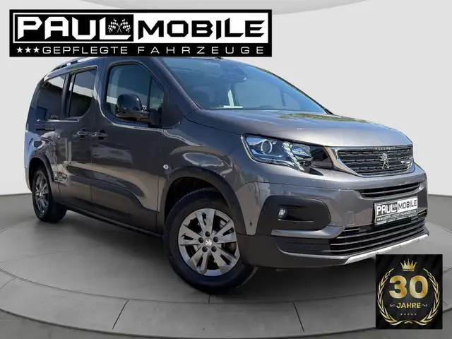 Peugeot Rifter 7-Sitzer L2 AllurePack Navi R-Cam PDC v+h