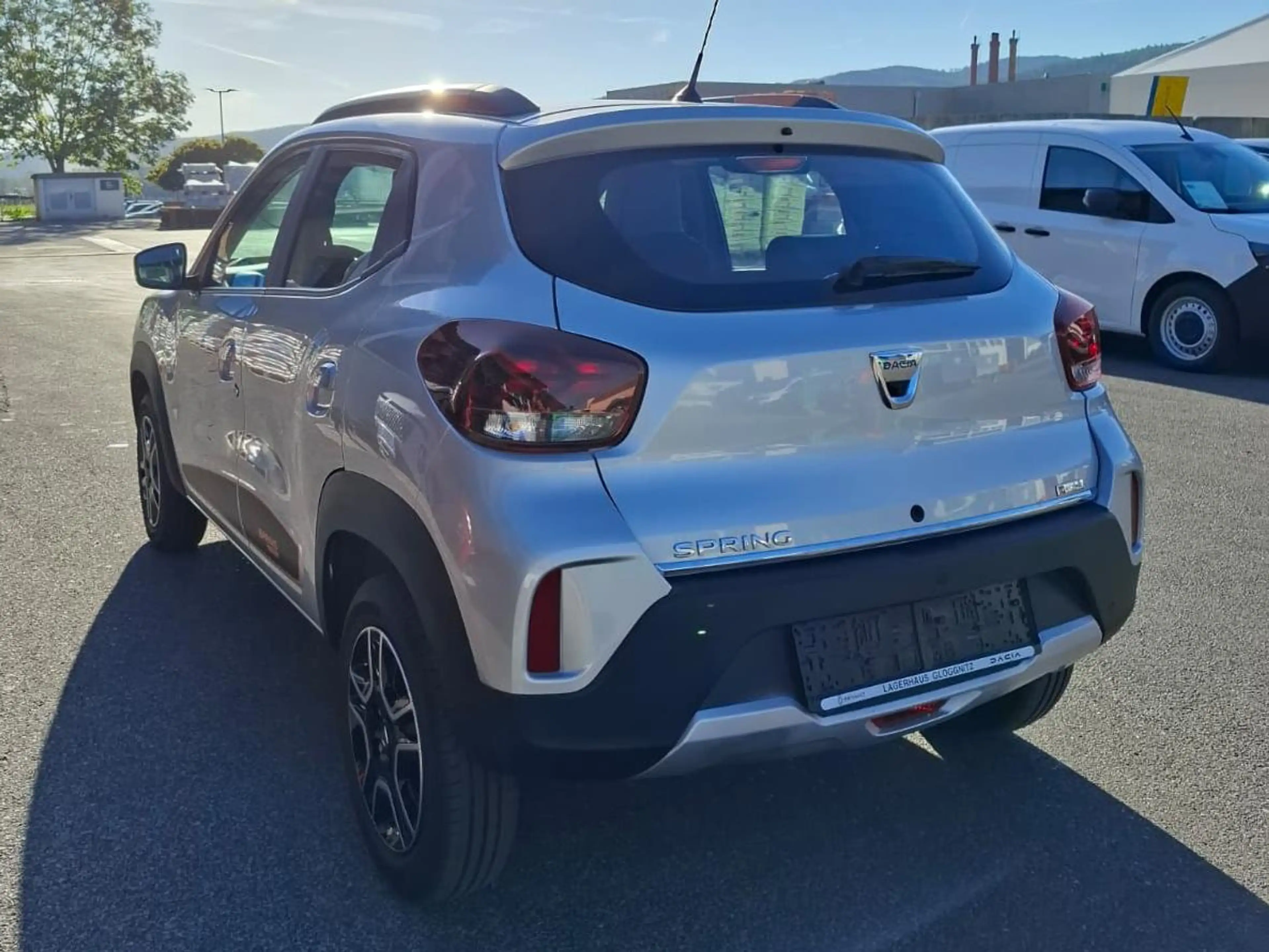 Dacia Spring Comfort Plus — photo 3