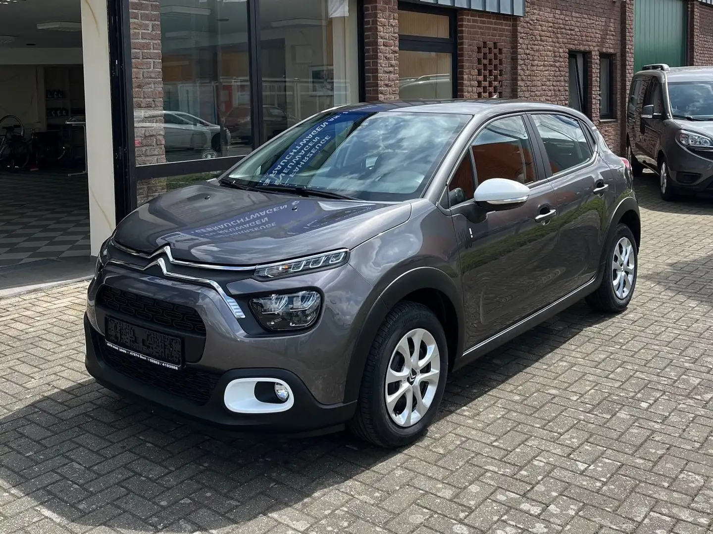 Citroen C3 Pure Tech Gris - 1