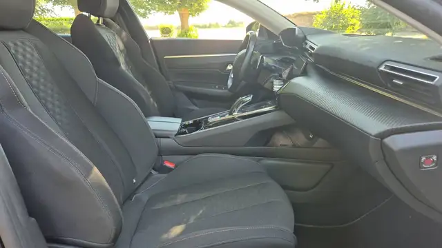 Peugeot 508 view 26