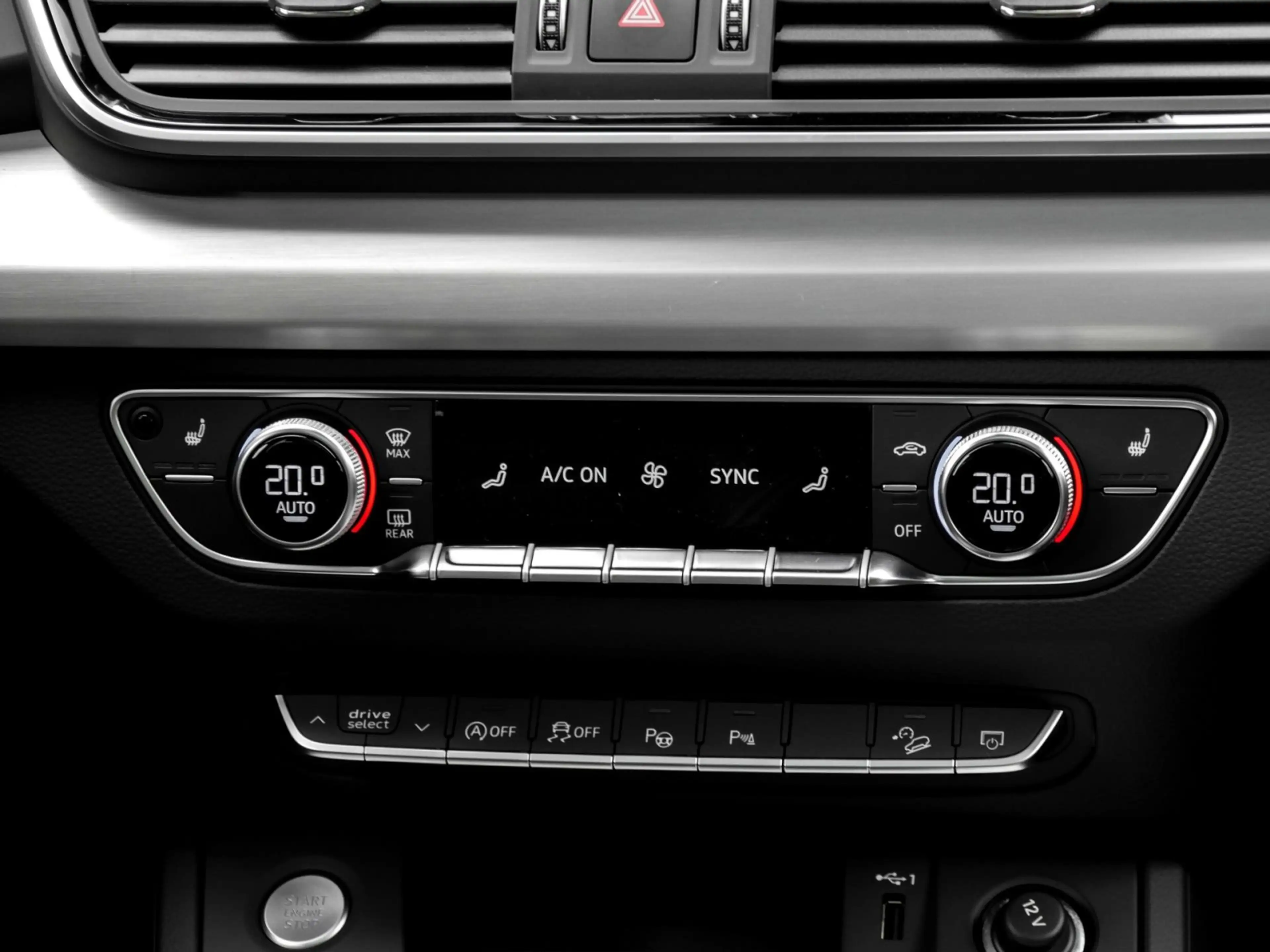 Audi Q5 40 Qu. S LINE PANO B&O AHK ALU20 KAMERA — photo 11