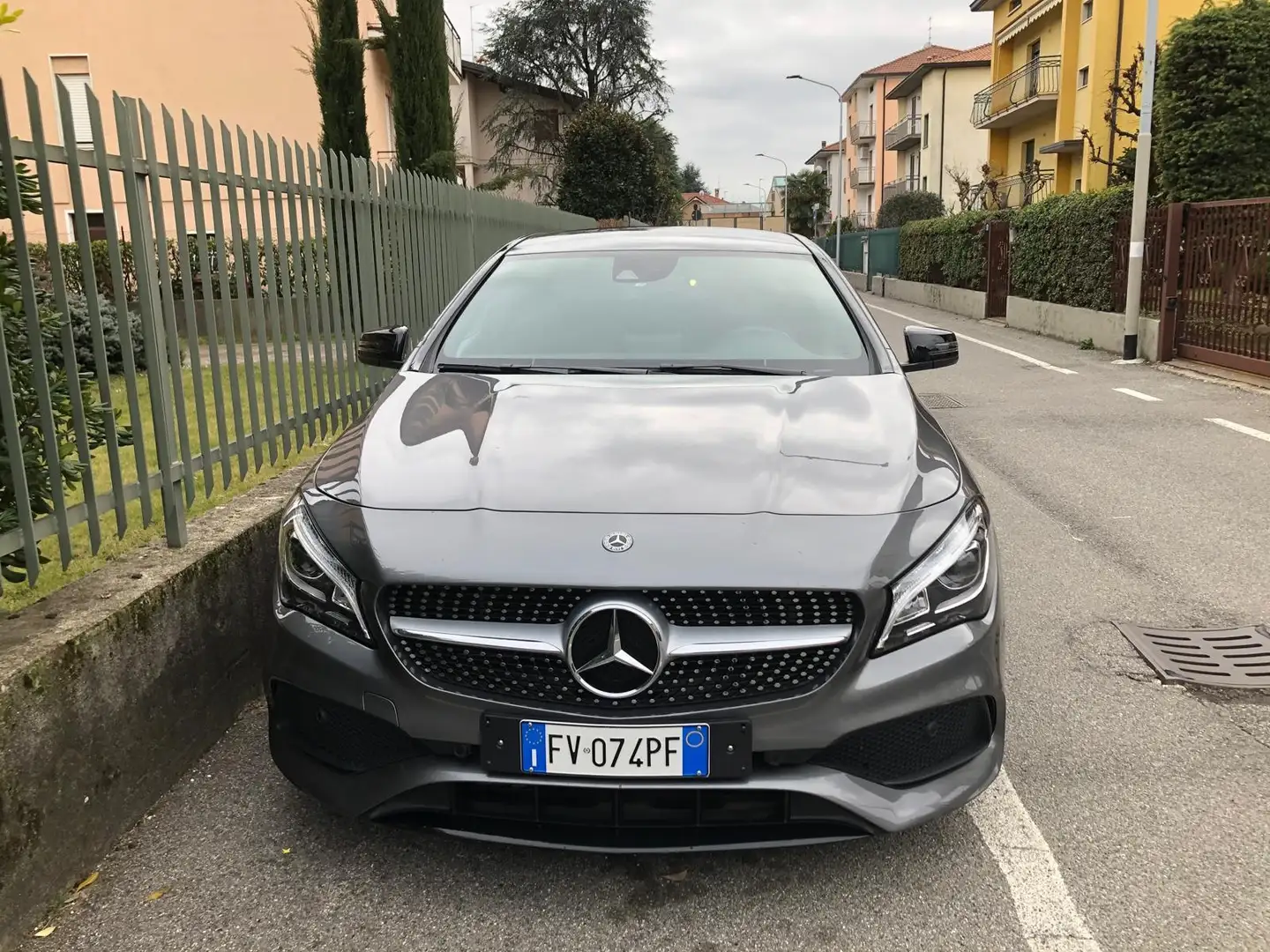 Mercedes-Benz 180 Premium Grigio - 2