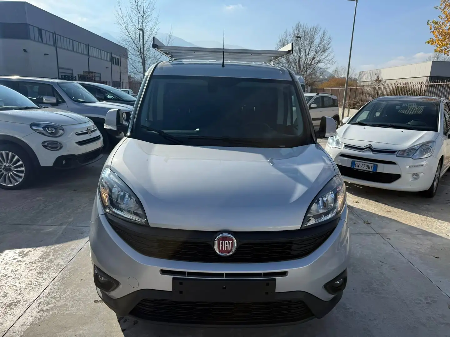 Fiat Doblo 1.6 M.JET -3 POSTI- GANCIO TRAINO -PORTAPACCHI Argento - 1