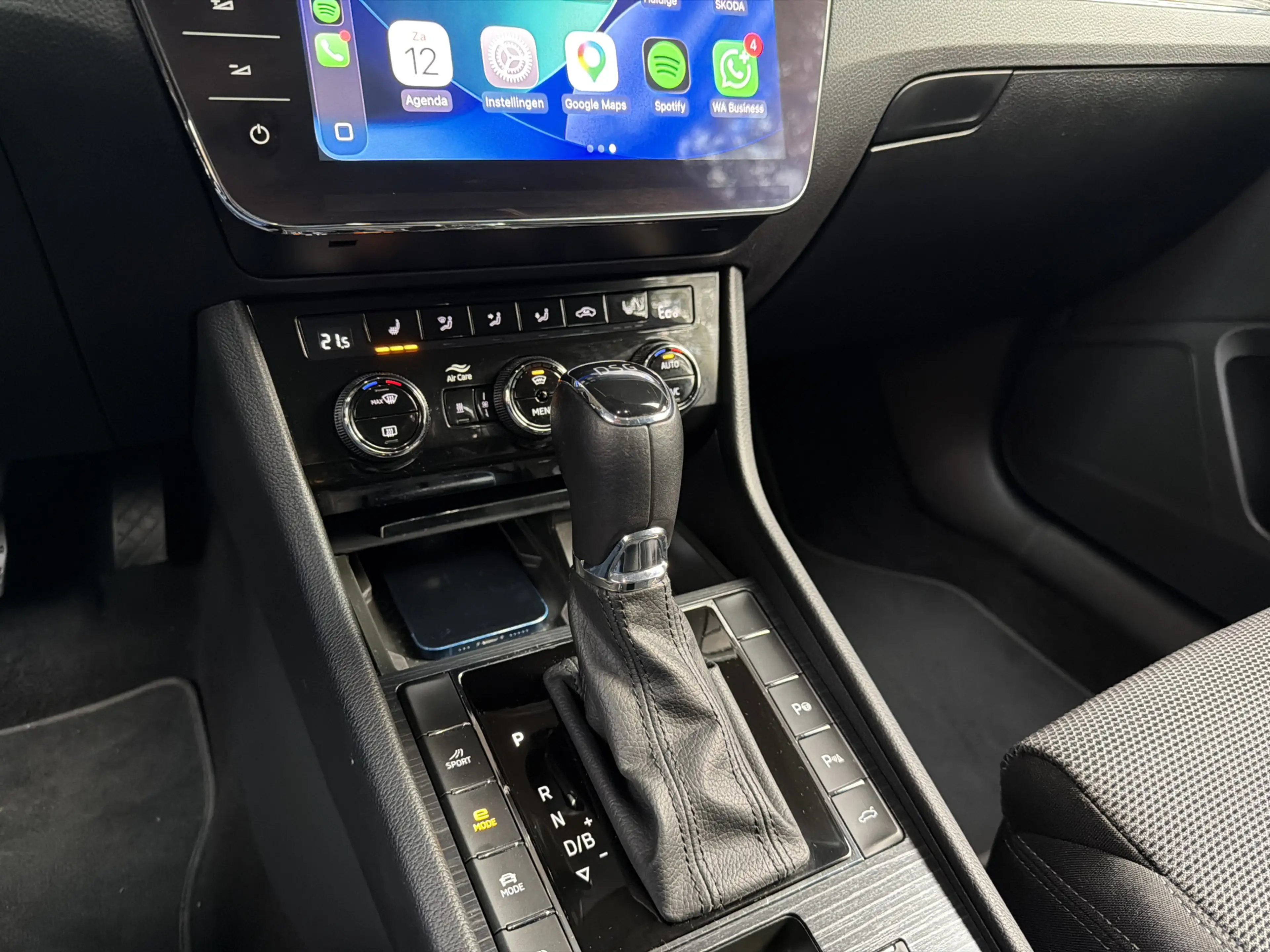 Skoda Superb Combi TSI iV 218PK HYBIRDE DSG STYLE VIRTUAL/CAMER — photo 29
