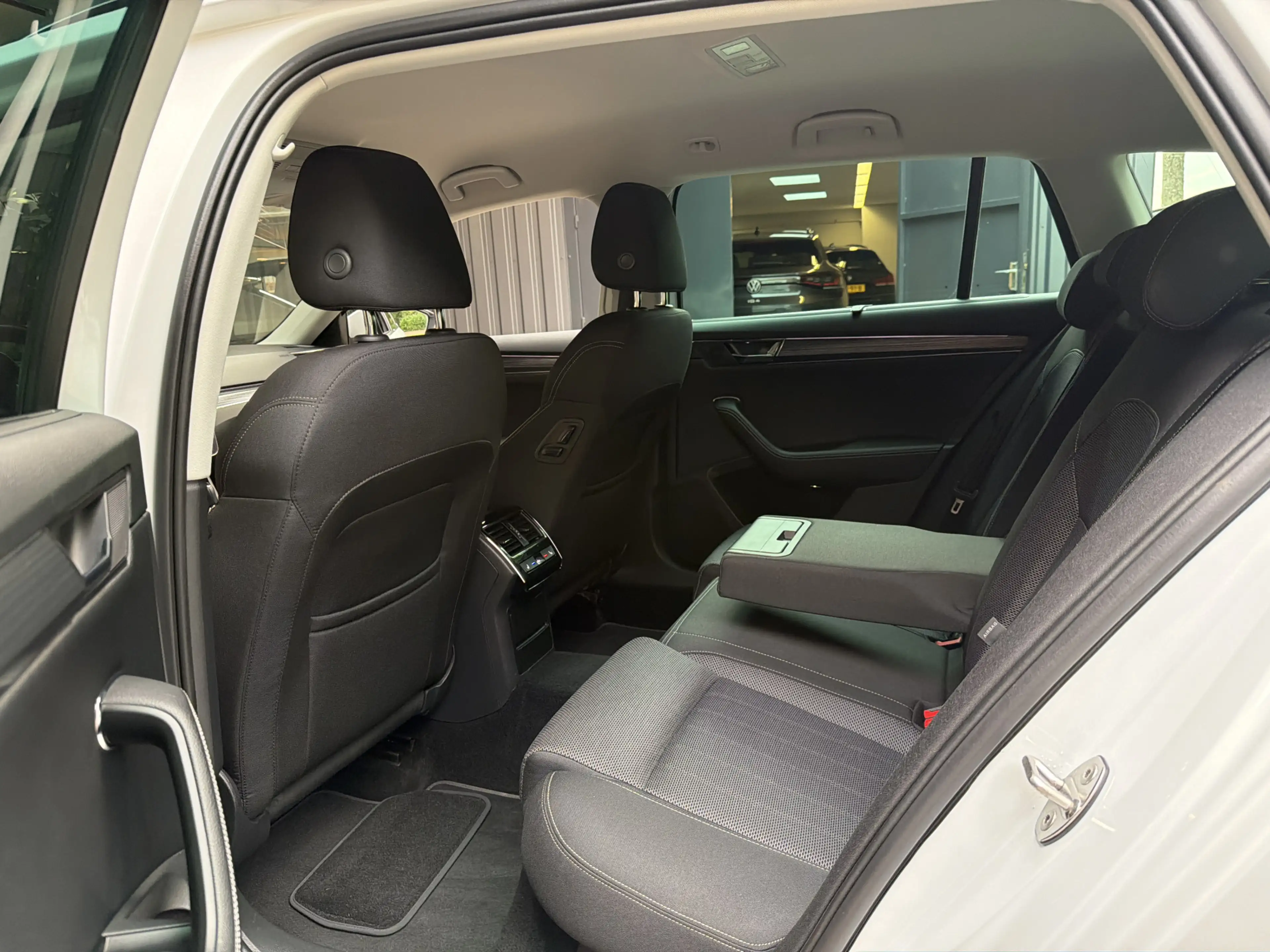 Skoda Superb Combi TSI iV 218PK HYBIRDE DSG STYLE VIRTUAL/CAMER — photo 15