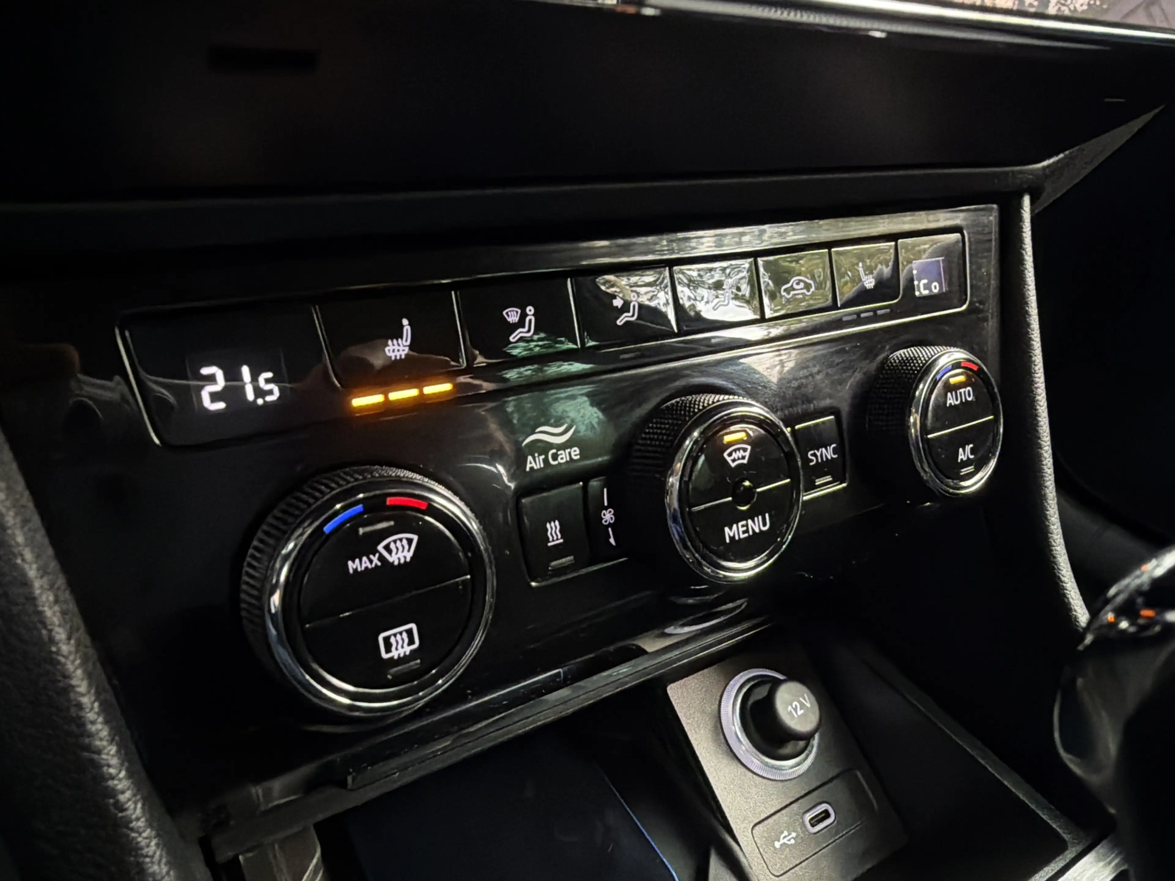 Skoda Superb Combi TSI iV 218PK HYBIRDE DSG STYLE VIRTUAL/CAMER — photo 28