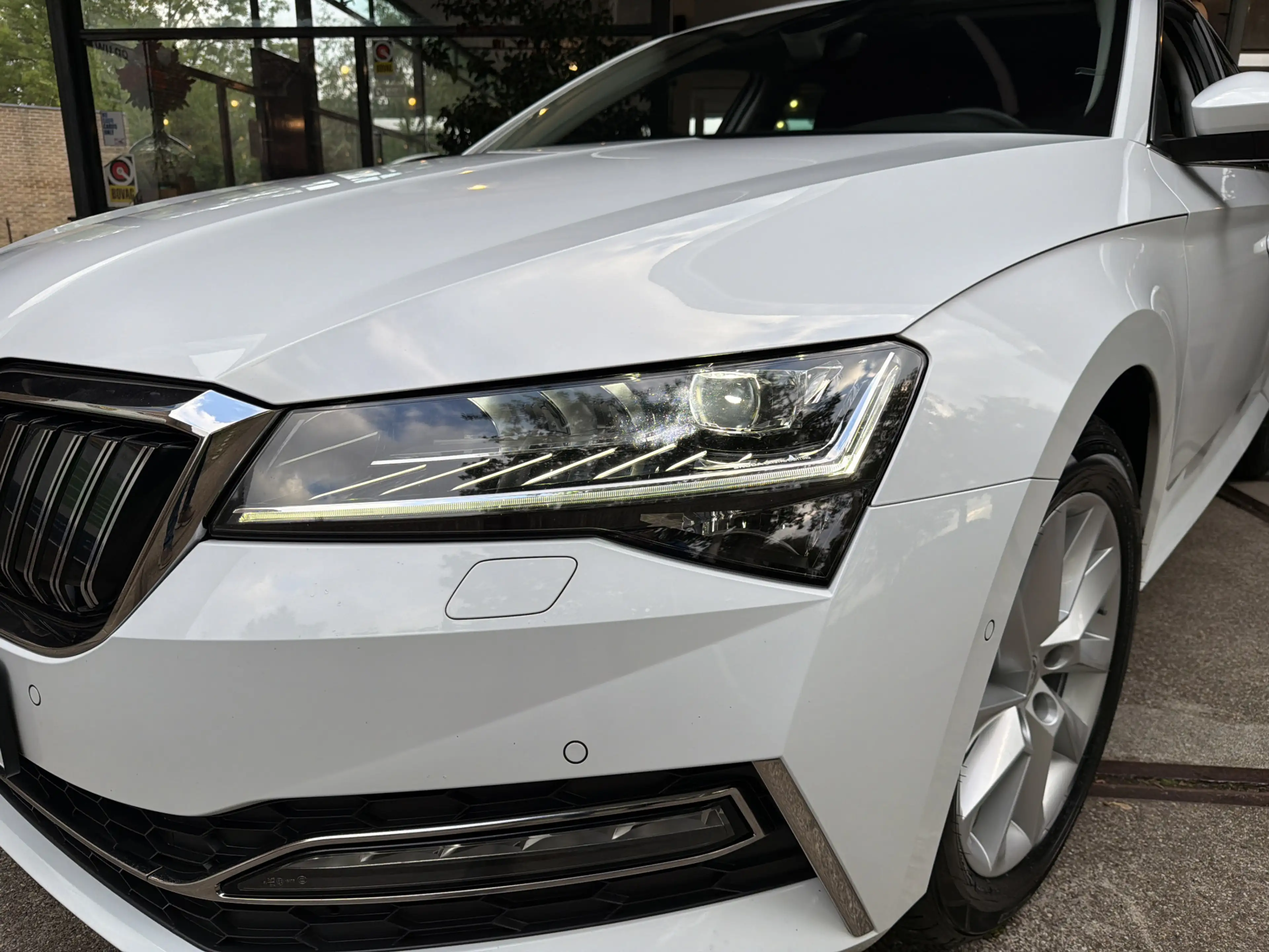 Skoda Superb Combi TSI iV 218PK HYBIRDE DSG STYLE VIRTUAL/CAMER — photo 22