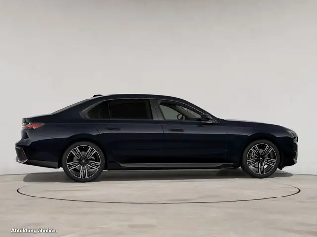 BMW M view 8