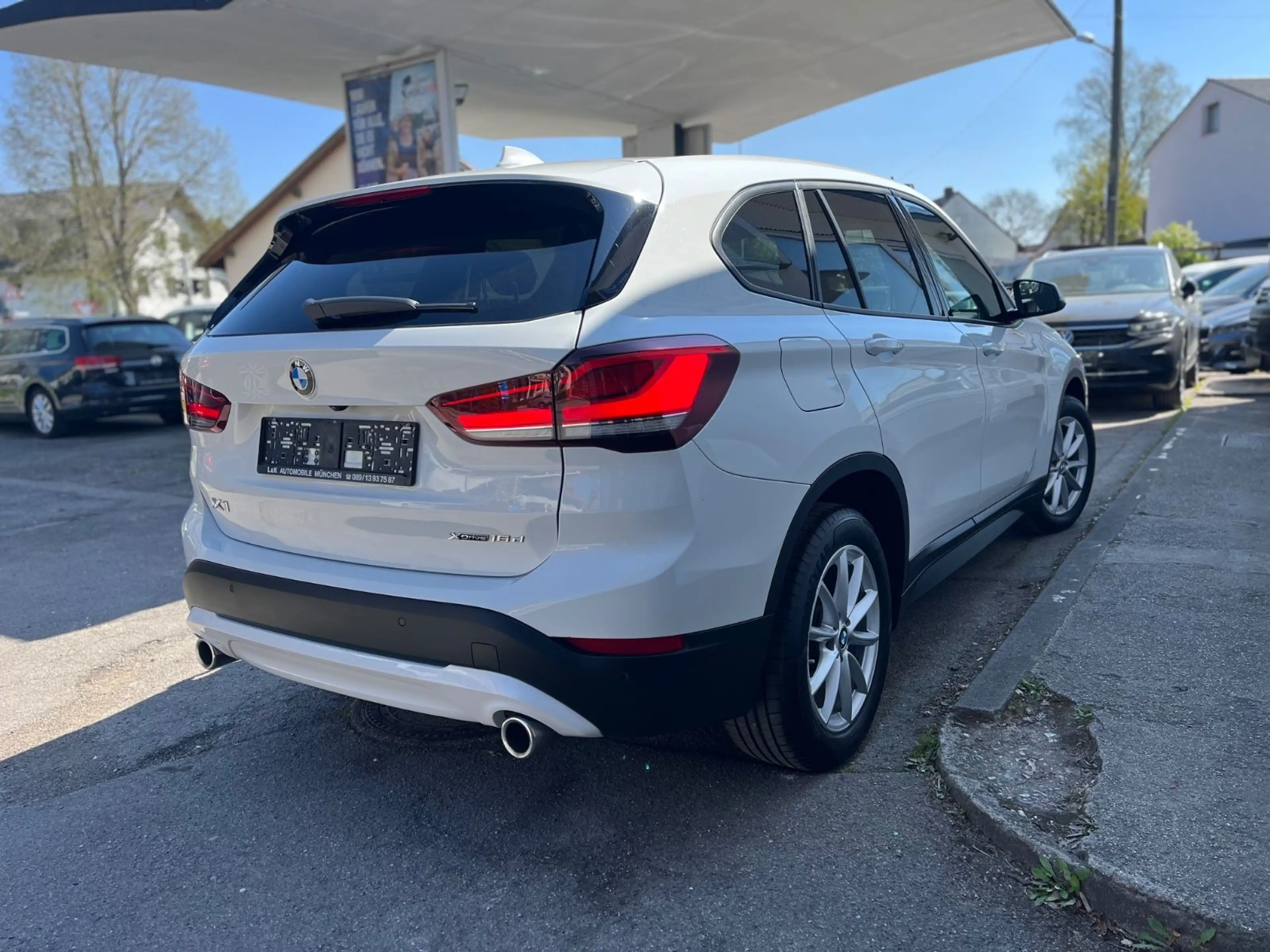 BMW X1 xDrive 18d Aut. Navi+LED+DrivAss+R-Kamera — photo 5