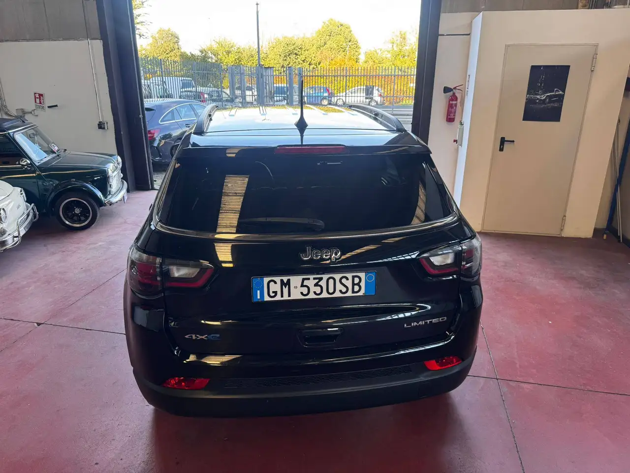 Jeep Compass II 2023 1.3 turbo t4 phev Longitude 4xe auto, миниатюра 4