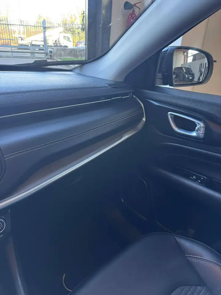 Jeep Compass II 2023 1.3 turbo t4 phev Longitude 4xe auto, миниатюра 15