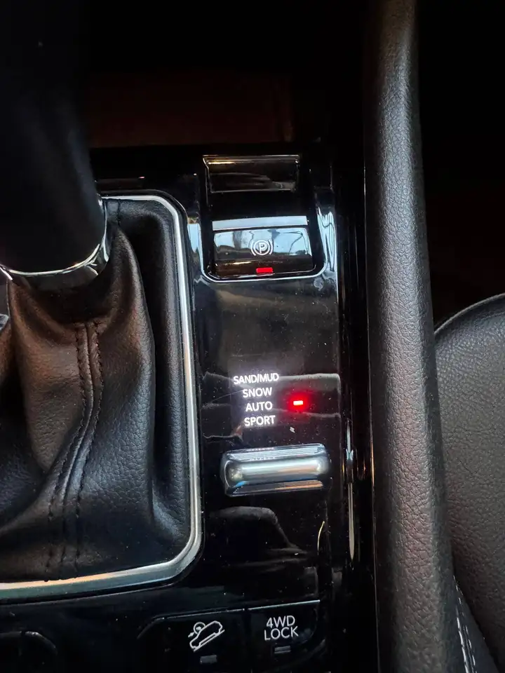 Jeep Compass II 2023 1.3 turbo t4 phev Longitude 4xe auto, миниатюра 11