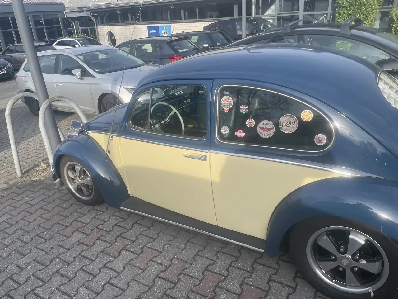 Volkswagen Käfer In Ovali Style Mit Stärkerem Motor Und Tiefer Gele, foto 6