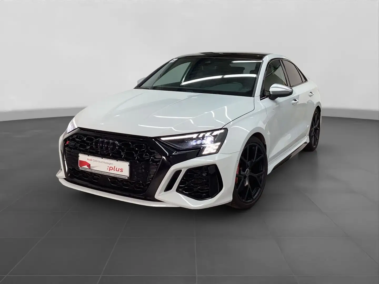 Audi RS3 Q MATRIX LED PANO RS ABGAS Weiß - 2
