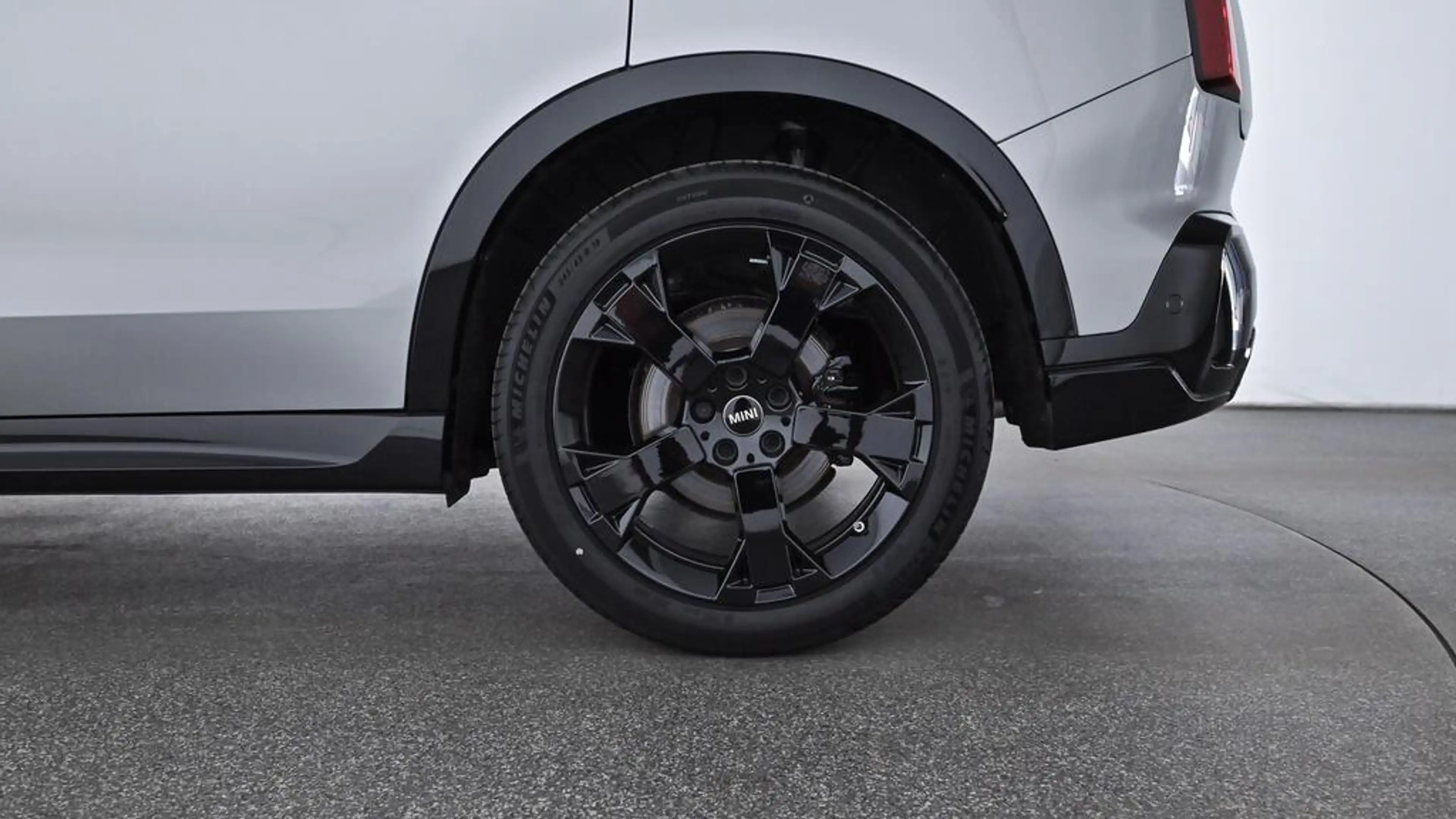 MINI Countryman C John Cooper Works Trim — photo 11