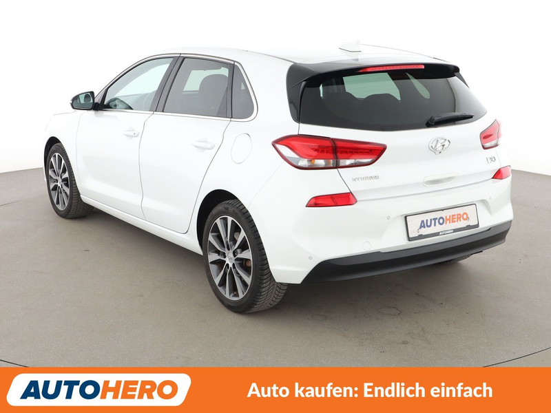 Hyundai i30 1.0 TGDI Intro*NAVI*TEMPO*PDC*SHZ*ALU*KLIMA* — photo 4