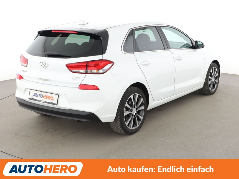 Hyundai i30 1.0 TGDI Intro*NAVI*TEMPO*PDC*SHZ*ALU*KLIMA* — photo 6