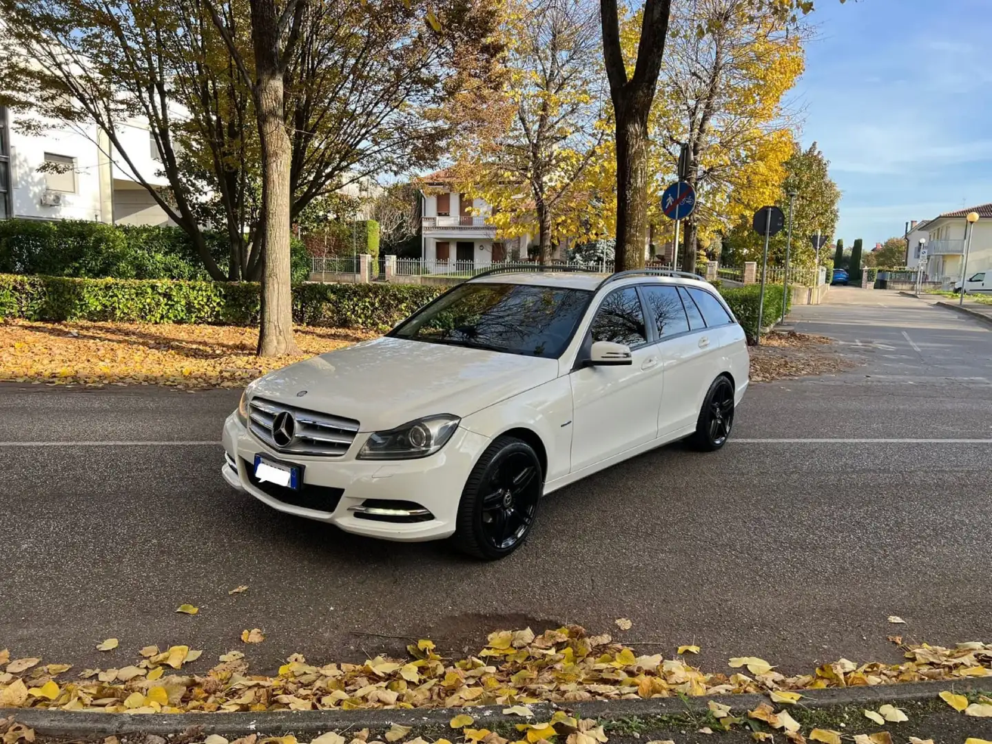 Mercedes-Benz C 200 T CDI DPF (BlueEFFICIENCY) 7G-TRONIC Elegance Bianco - 1
