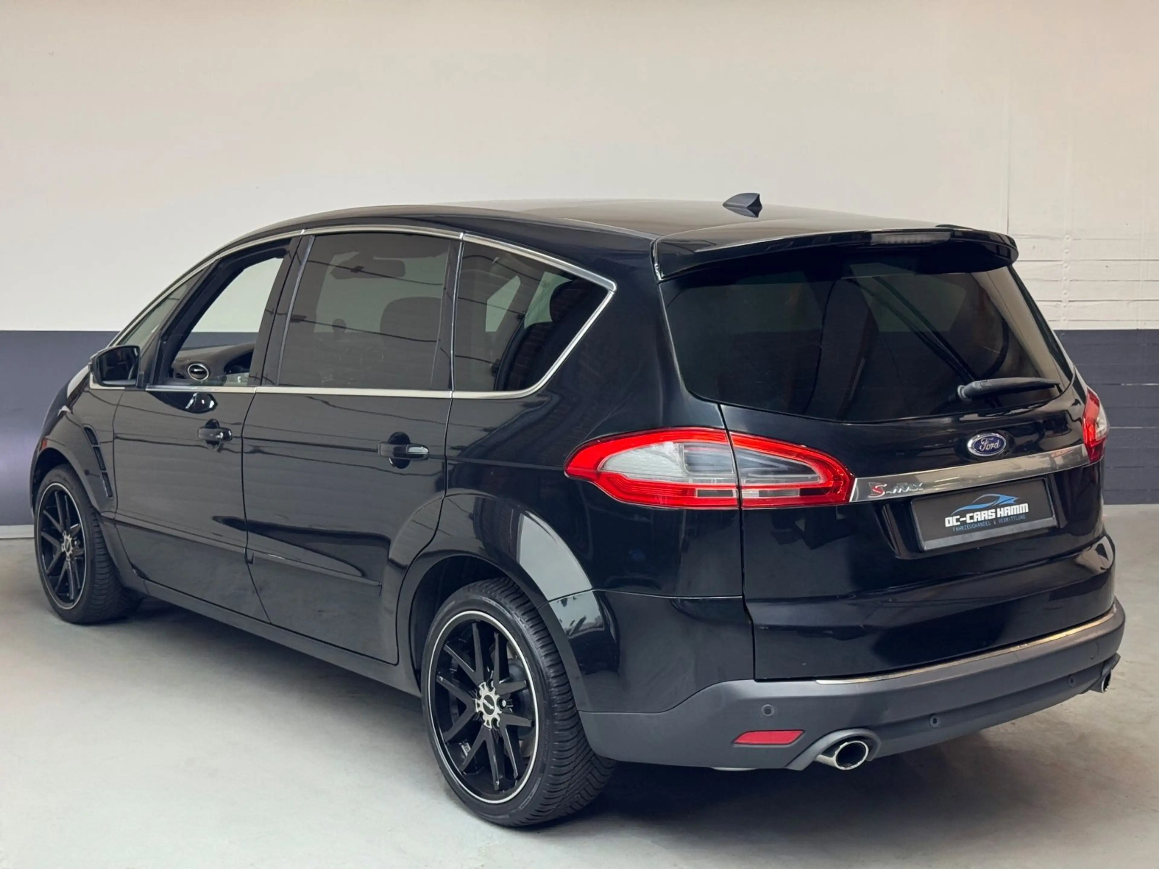 Ford S-Max S-MAX Titanium/Aut./7-Sitzer/Xenon/Nav./Pano — photo 3