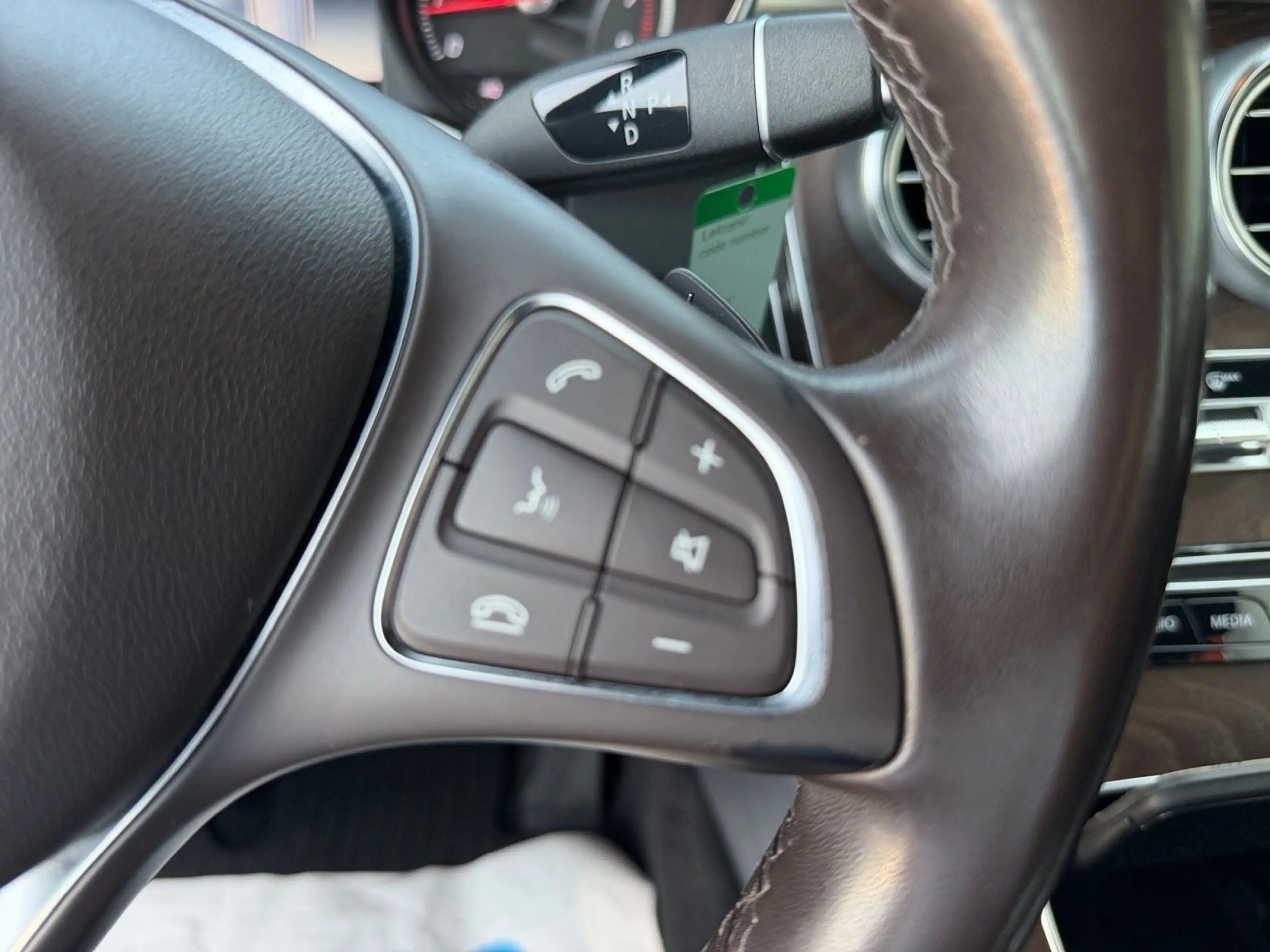 Mercedes-Benz GLC 250 4Matic AMG-Line 360Kamera LederNavi — photo 14