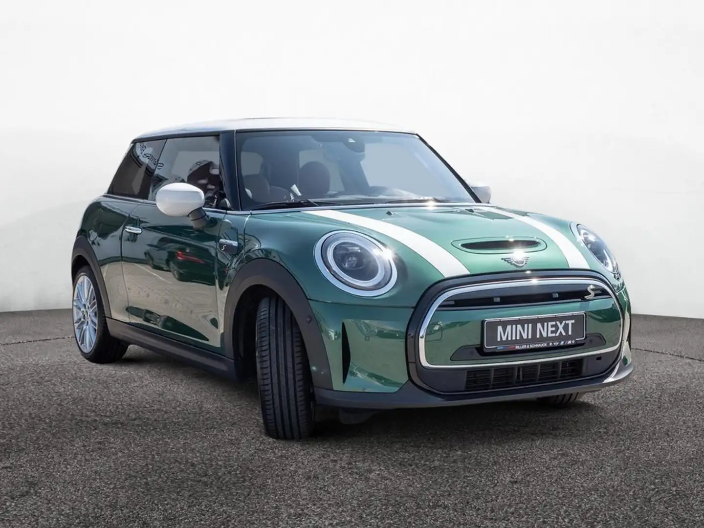 MINI Cooper SE Classic Trim SHZ NAVI HUD LED PANO Zöld - 2