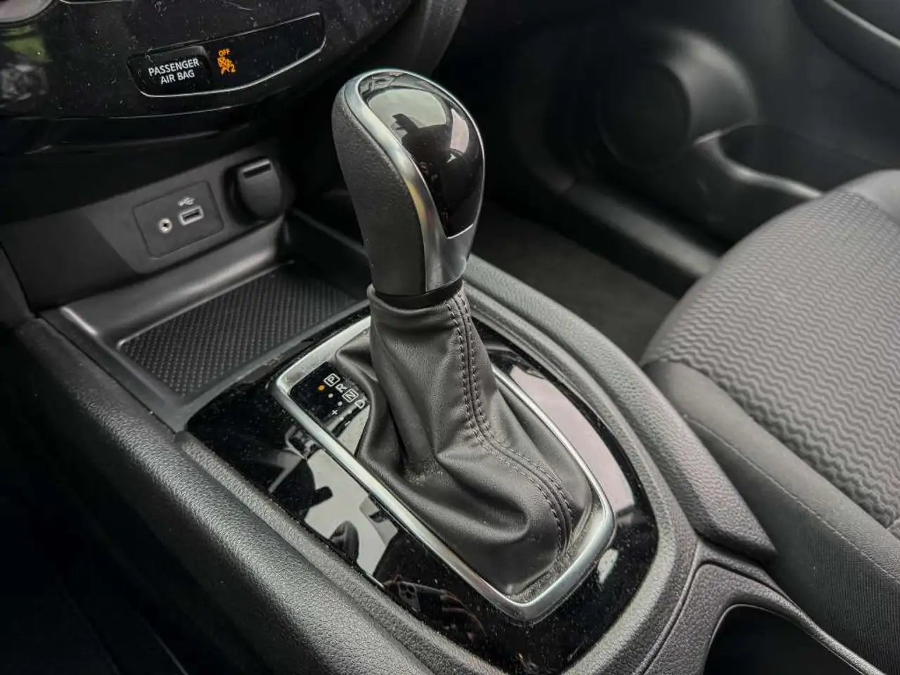 Nissan Qashqai снимка Nissan Qashqai