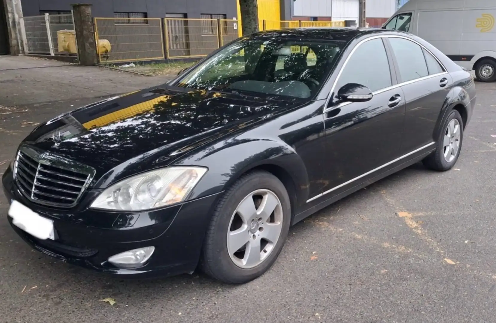 Mercedes-Benz S 320 320CDI Aut. Schwarz - 2