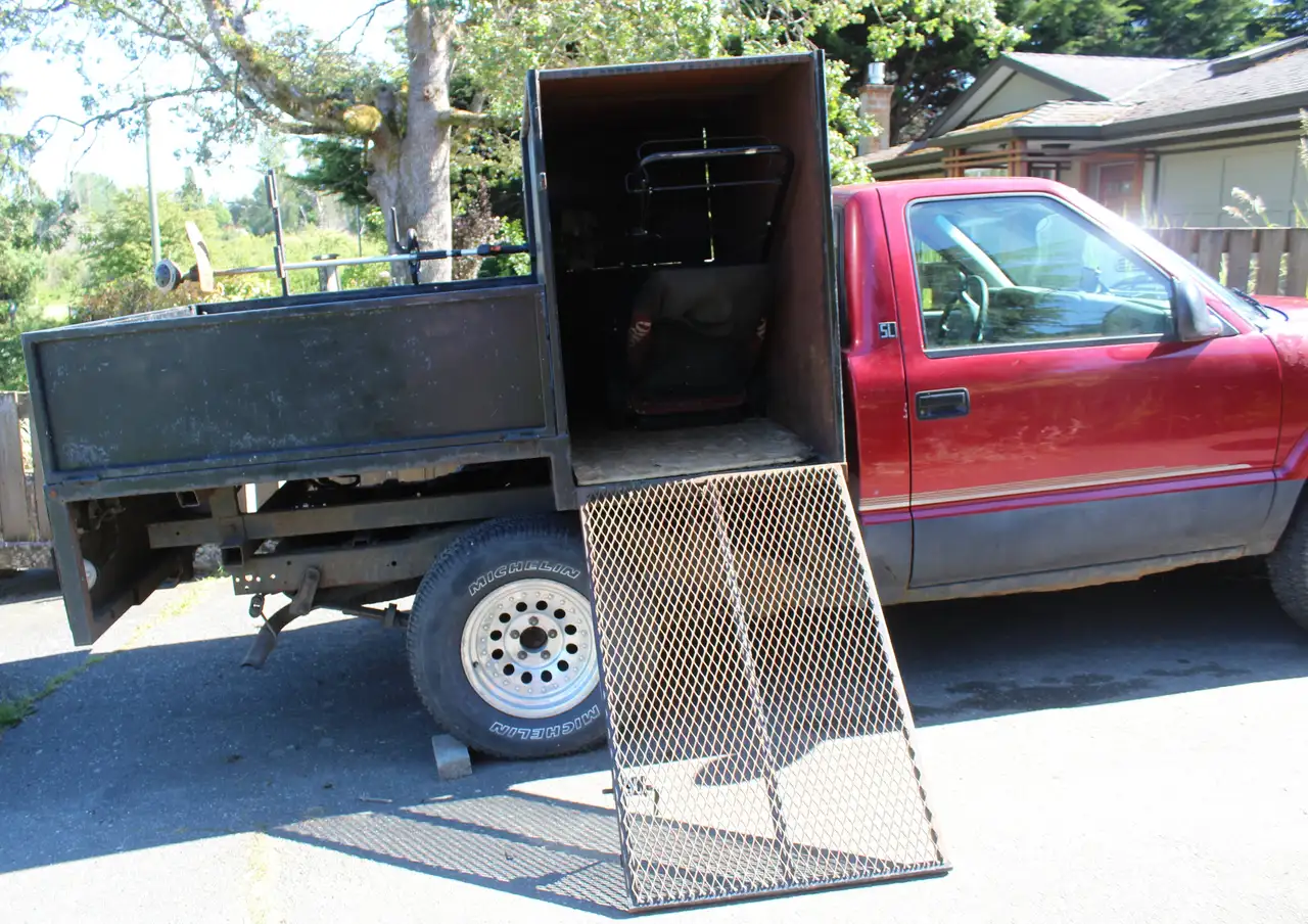 GMC Sonoma снимка GMC Sonoma
