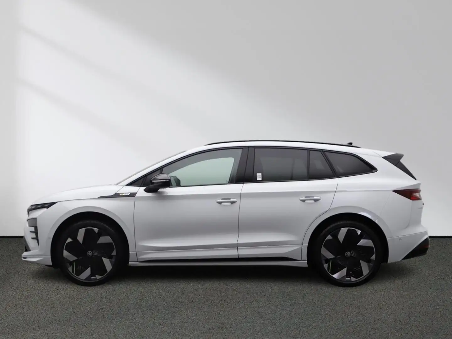 Skoda Enyaq RS Maxx Paket Digi-Cockpit 360° Kamera Weiß - 2