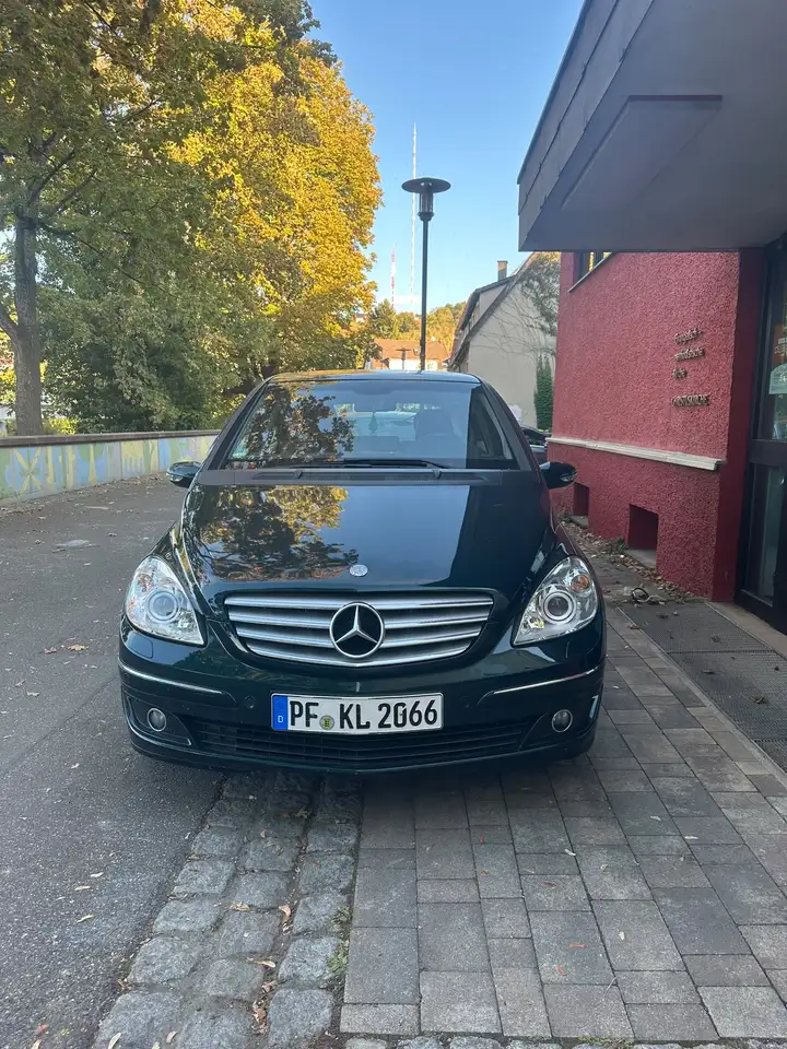 Mercedes-Benz B 170