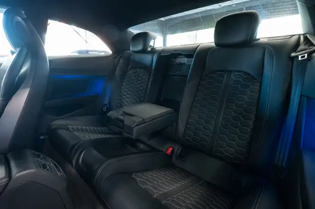 Audi RS5 view 16