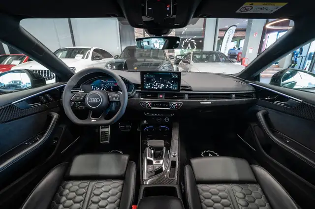 Audi RS5 view 18