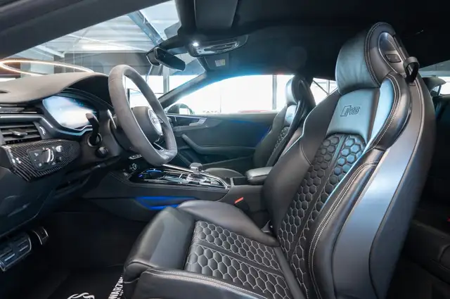 Audi RS5 view 14