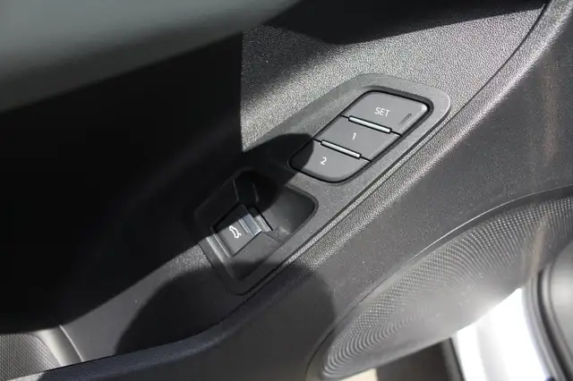 Audi Q3 TFSI quattro 150 kW intense Ansicht 10