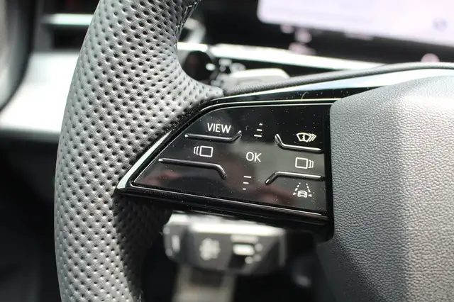 Audi Q3 TFSI quattro 150 kW intense Ansicht 19