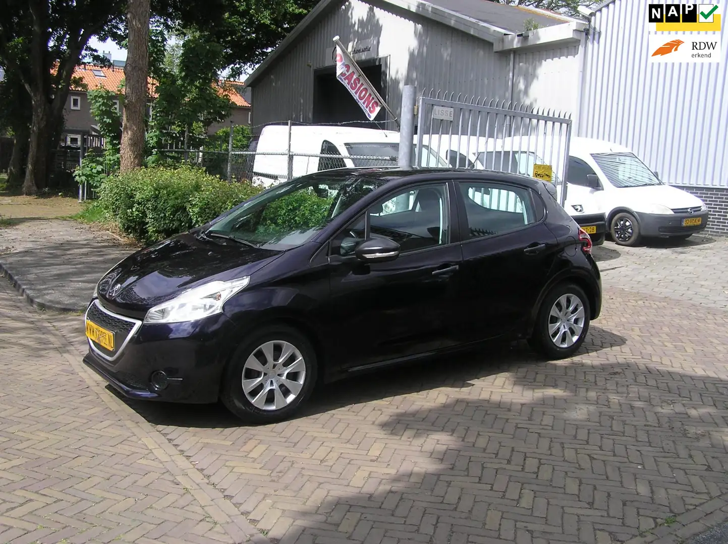 Peugeot 208 1.0 VTi Access nap pas stuurbkr apk Blau - 1