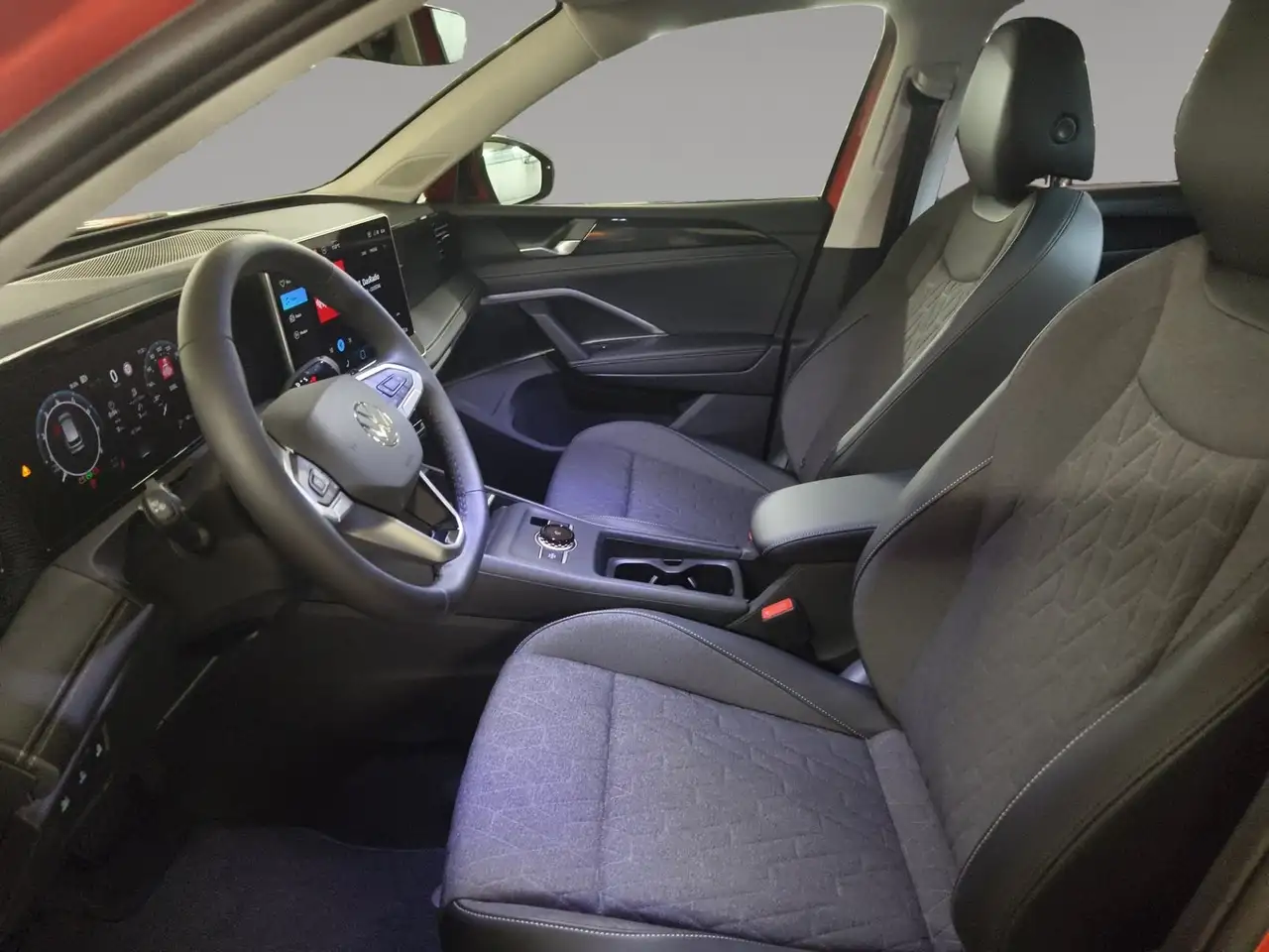 Volkswagen Tiguan Friends eTSI DSG 10