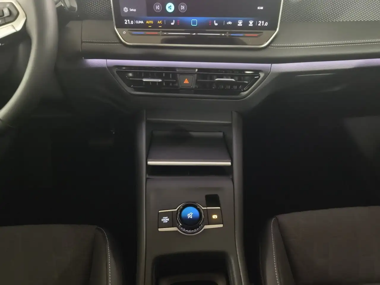 Volkswagen Tiguan Friends eTSI DSG 12