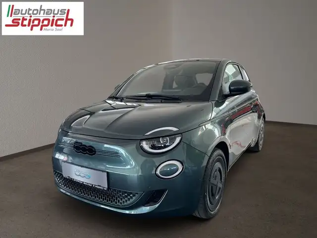 Fiat 500e 87kW 42kWh Giorgio Armani Collector´s Edition