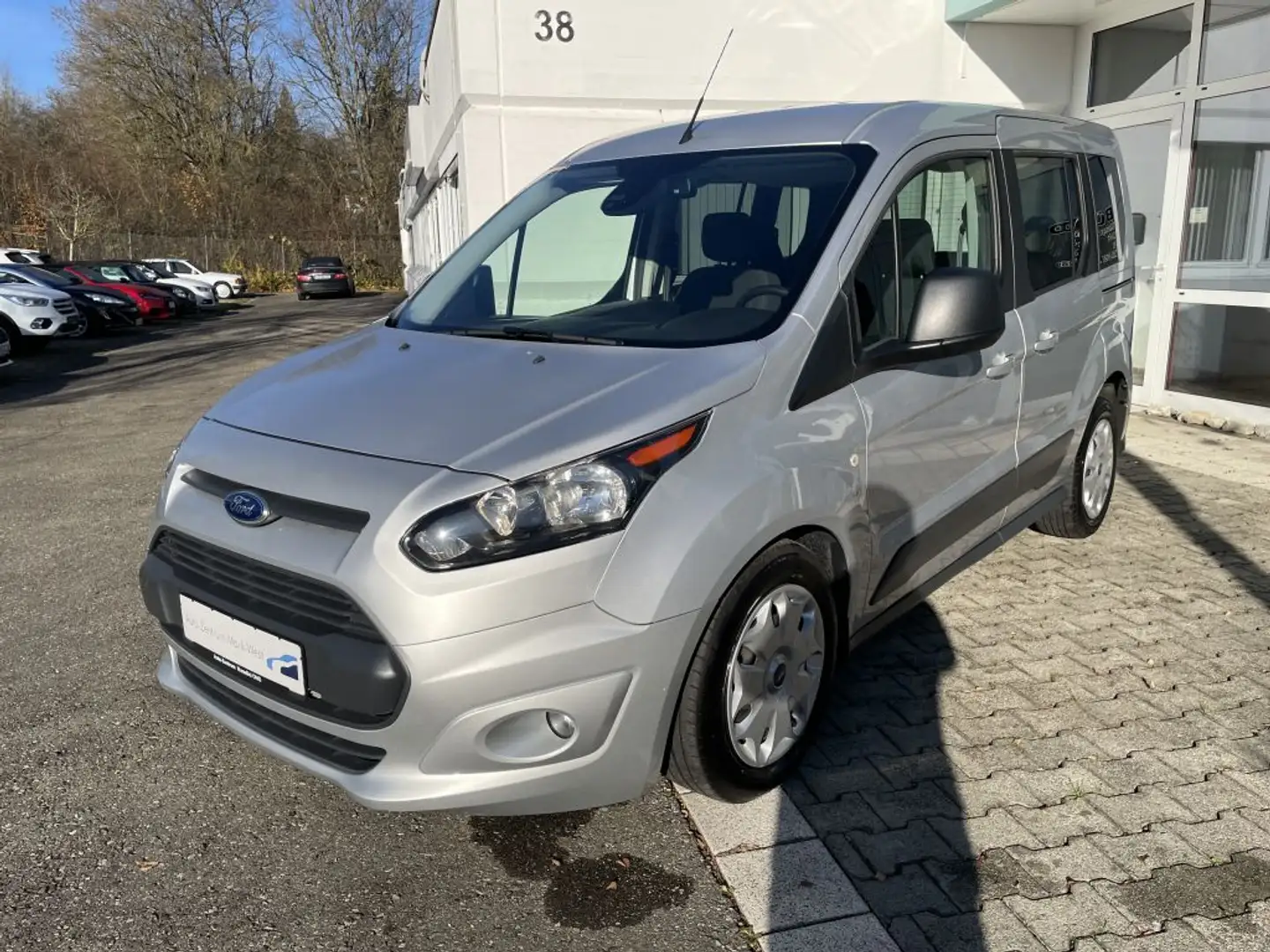Ford Tourneo Connect Tourneo Connect 1.5 TDCi Aut. Start-Stop Trend - 1