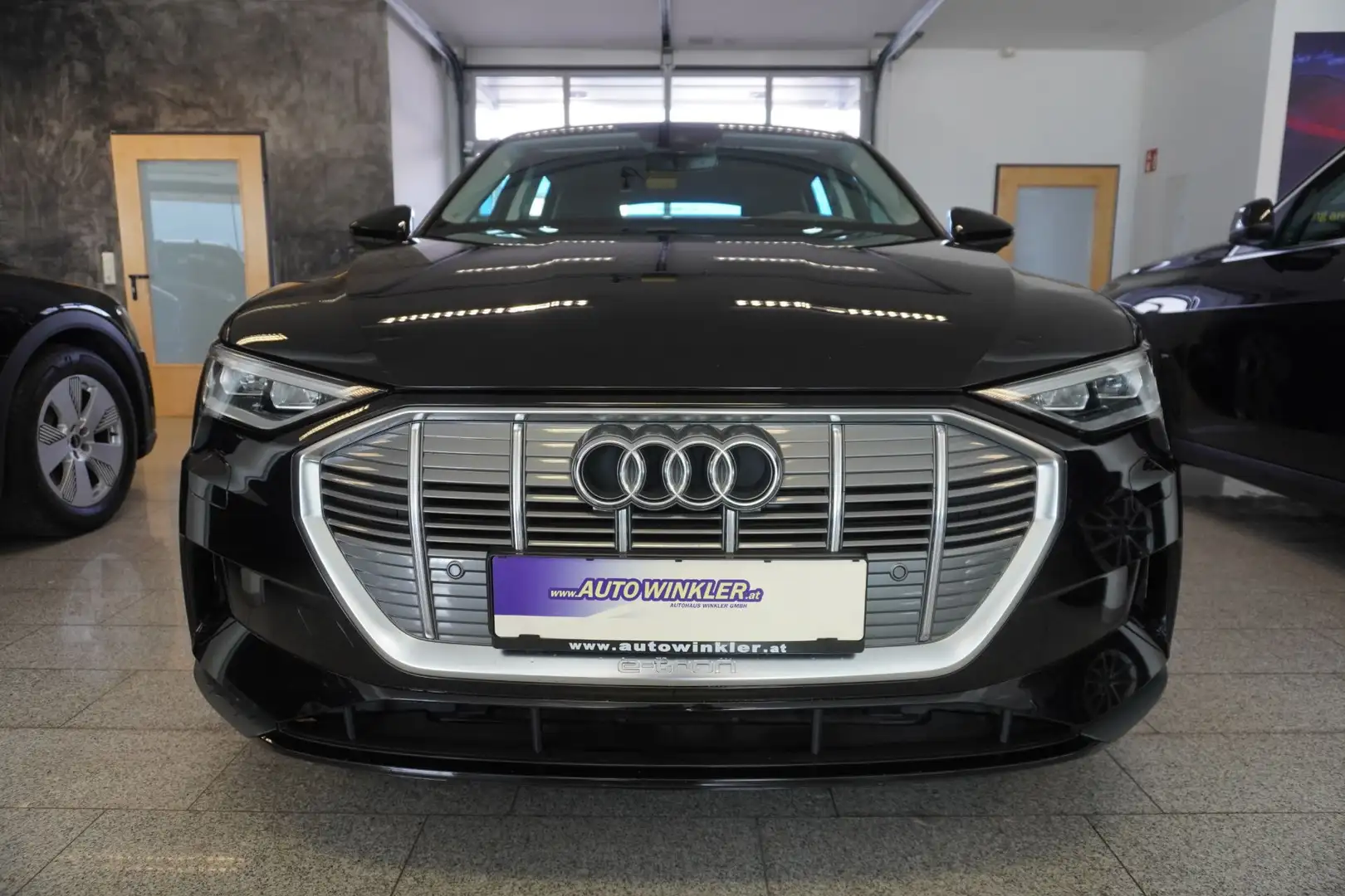 Audi e-tron quattro 71kWh Virtual/Navi/LED Schwarz - 2