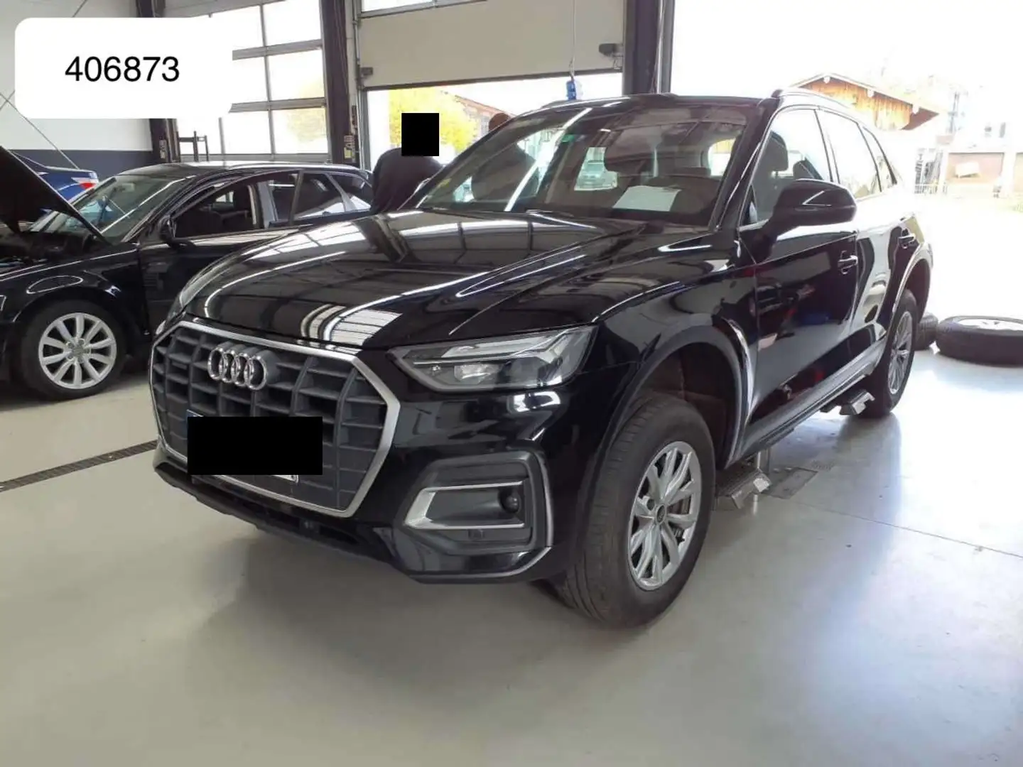 Audi Q5 40 quattro VIRTUAL/PANO/AHK/UNFALLFREI Schwarz - 1